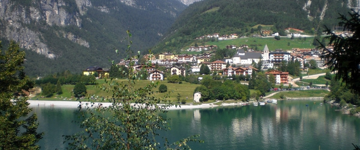 MOLVENO AND SURROUNDINGS